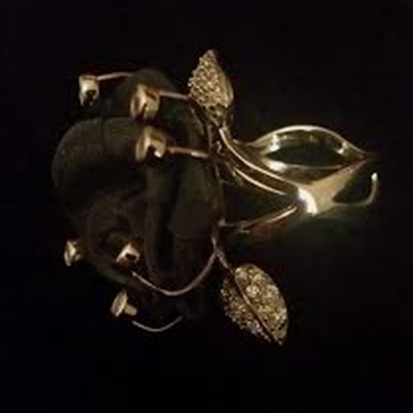 NWT Gen. White Topaz, Blk Metal SS Ring - Picture 2 of 8